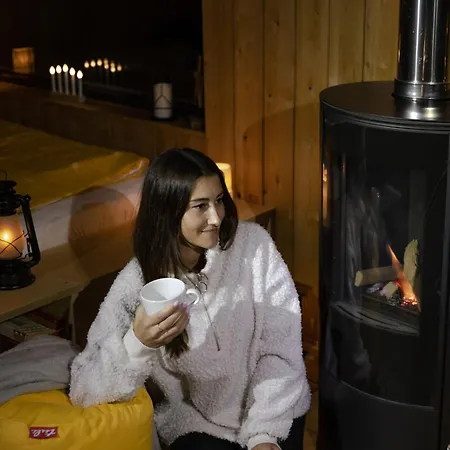 Wild House Domek letniskowy