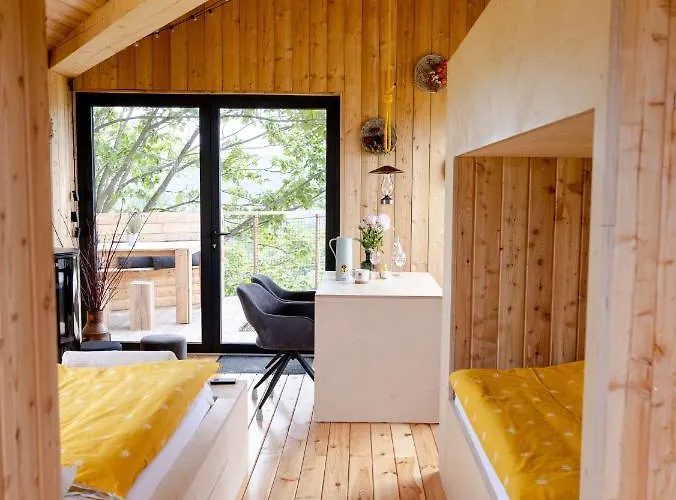 Wild House Lodge